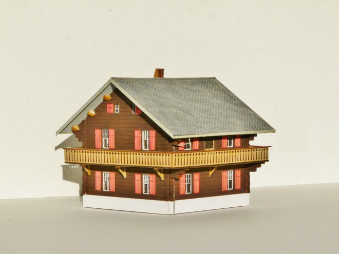 modelisme chalet en bois, modelisme chalet, chalet ho, chalet 1 87, 2.JPG