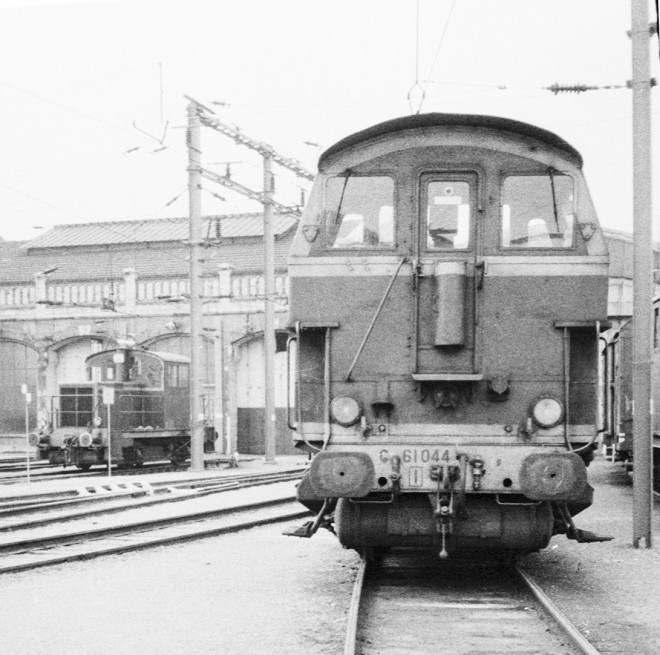 03 - C 61044 et Y 6400 à PLV (2).jpg