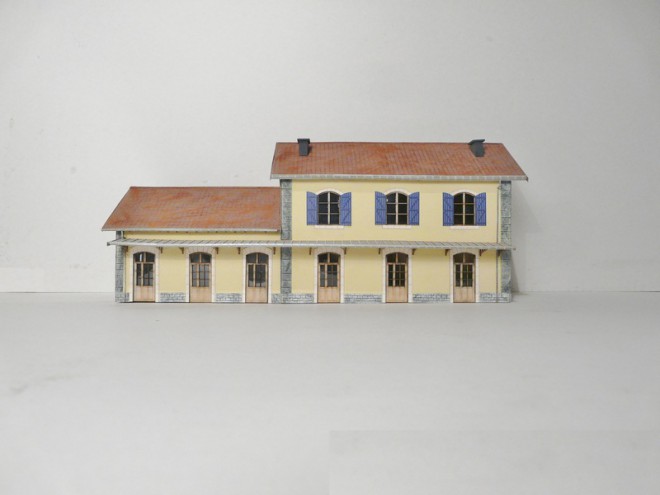 gare a construire, gare ho, modelisme gare, gare plm, gare modelisme ho, gare ho maquette, maquette gare ho, maquettes gare ho, maquette carton gare, 1.JPG