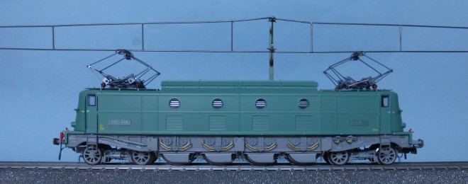 2D2 5408 HJ pantos E14.JPG