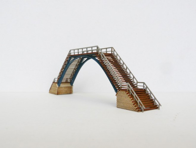 Pont échelle N, passerelle échelle N, pont 1 160, passerelle 1 160, passerelle 2 voies, passerelle voie, maquette échelle N, maquette n, maquette 1 160 (BOIS MODELISME).JPG