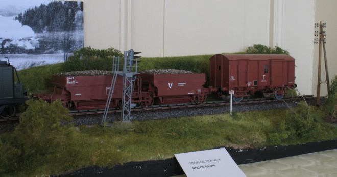 6W_Trémies à ballast -prototype - AMJL et fourgon M AMJL._2B.jpg
