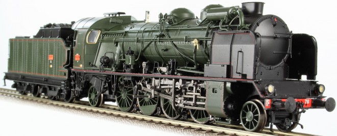 ree-mb053.jpg