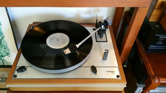 Platine Thorens TD 166-02.jpg