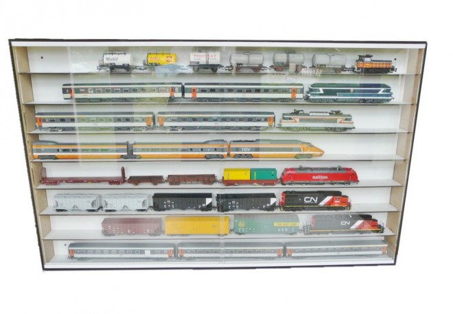 vitrine train electrique, vitrine train miniature, vitrine murale miniature collection train auto, vitrine mural, vitrine train ho, vitrine pour jouet, vitrine train ho, 8, BOIS MODELIS.jpg
