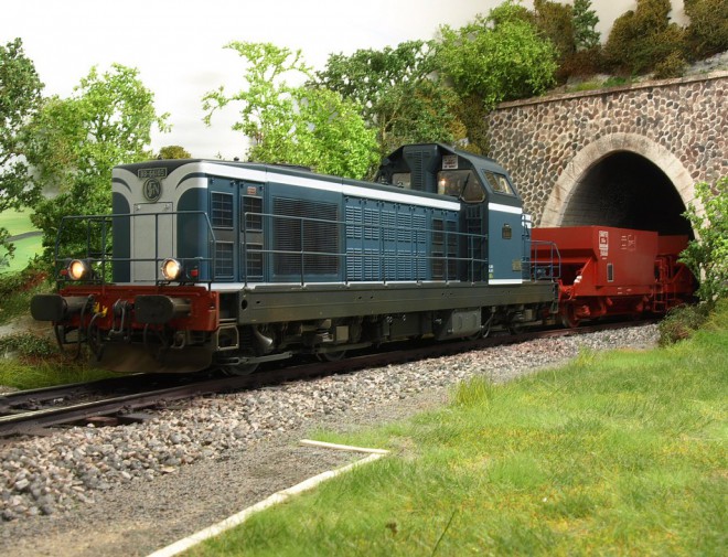 66105 TTX au tunnel.jpg