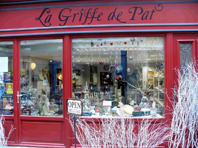 Vitrine 001.jpg