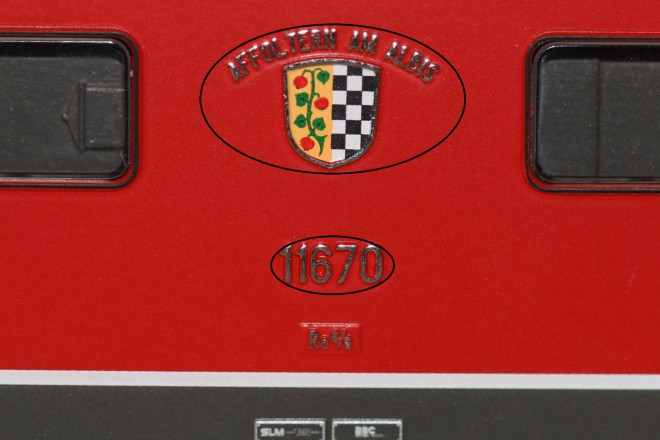 R 11670b.jpg