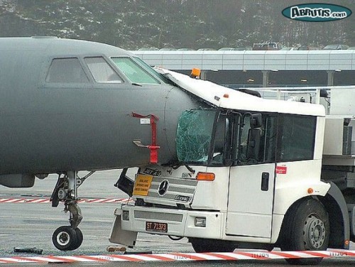 ybgu37rlzs8.jpg