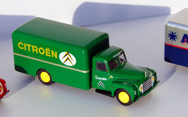 RO87_1017_55Citroën-6w.jpg