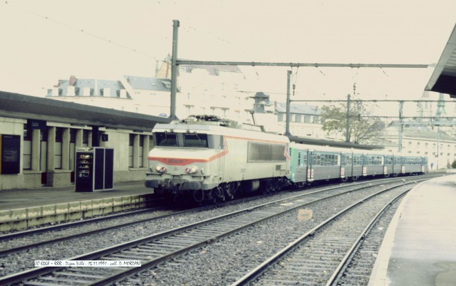 CC 6568 + RRR FC - Dijon Ville - 15.11.1991.jpg