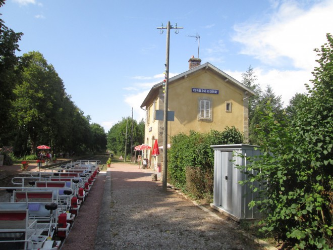 gare Cordesse-Igornay.JPG
