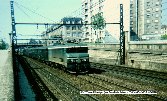 CC 6551 Lyon-Chambéry - Lyon Tranchée des Tchèques - 15.06.1980.jpg