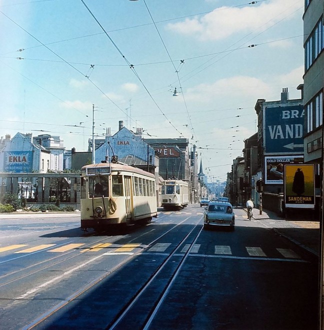 Dimanche 24 juillet 1966 Carrefour Baeck Chée de Ninove_n (1).jpg