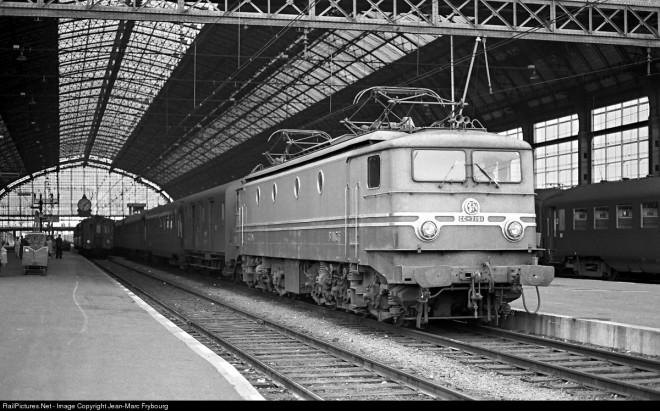 9913.1454197315 Bordeaux 1975.jpg