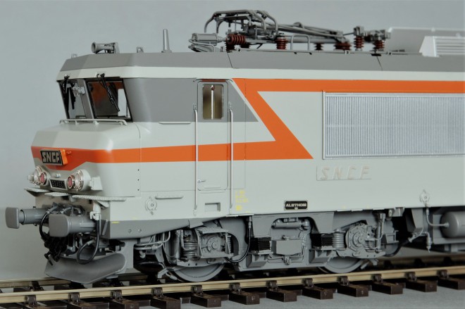 BB22402-05.jpg