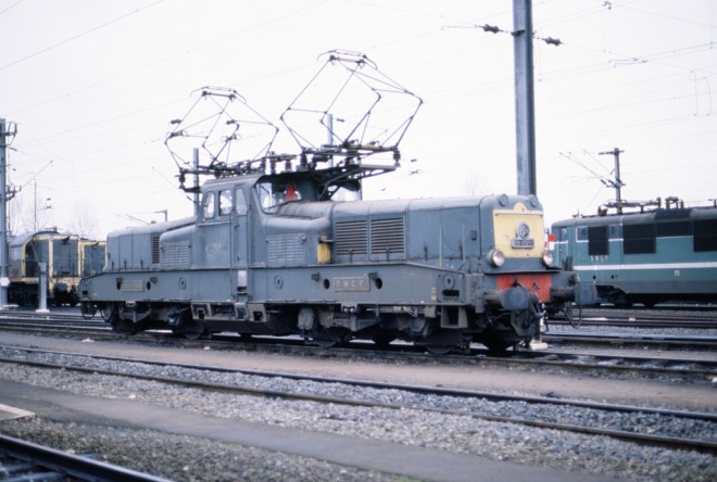 BB1300~2.JPG