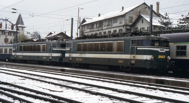 BB 25195 - 25194 en 1987.jpg