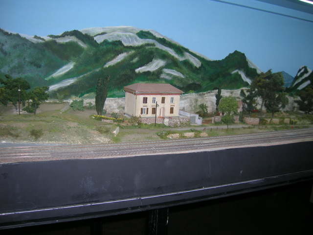 A04.jpg