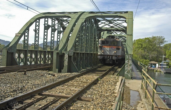 Viaduc-La-Siagne-042rw.jpg