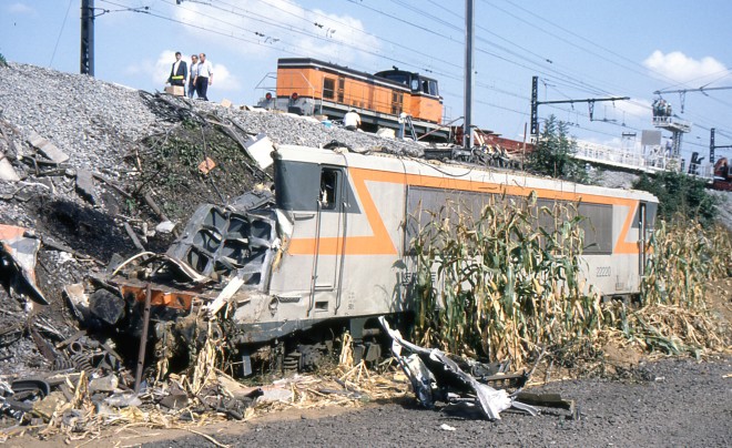 BB 22220 Couzon Mt D'Or 19-09-1992-7341.jpg