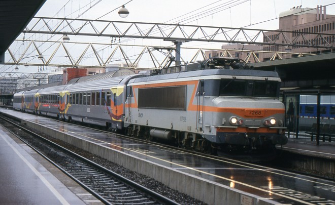 BB 7268 Lyon Part Dieu 26-04-2003-19912.jpg