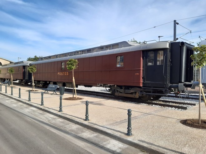 Ambul Auvers 2020 A.jpg