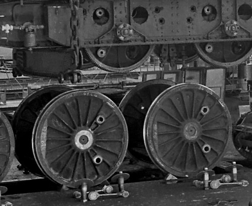 2D2-9100-37brw.jpg