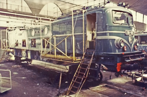 2D2-9135-02bw.jpg