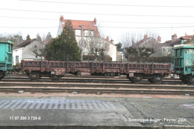 R10 Remms 11 87 398 3 726-8 01 reduit.jpg
