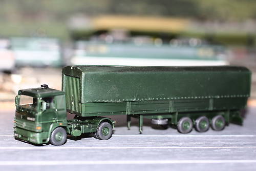 Roskopf 722 R310 Armée de Terre 01.JPG