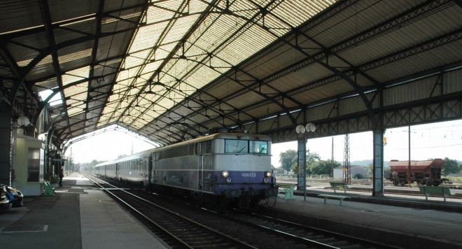 PUYOO Gare-0059rw.jpg