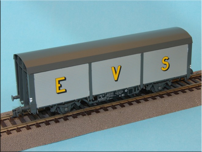 smd68001210.jpg