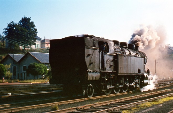 020 Ussel - 1968.09 - 141 TA 446 - Cl.-B. Rossinelli.jpg