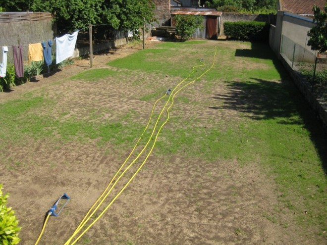 jardin 16 mai 2011 03 reduit.JPG