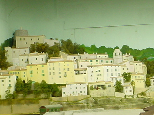simiane2.jpg