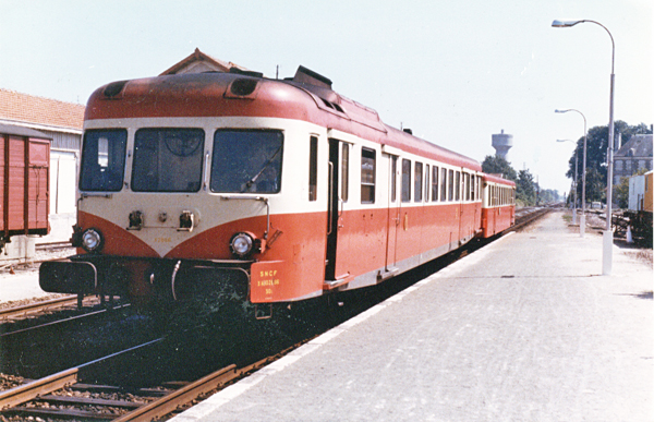 X 28068 Montpon 1977.jpg