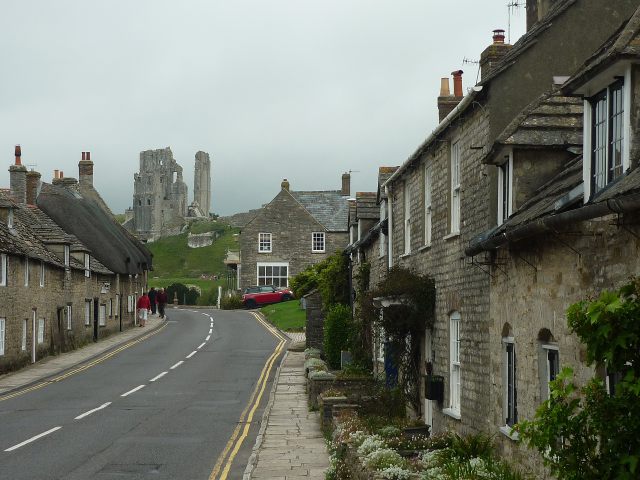 2011-09-20-0001-marc-corfe castle_1.jpg