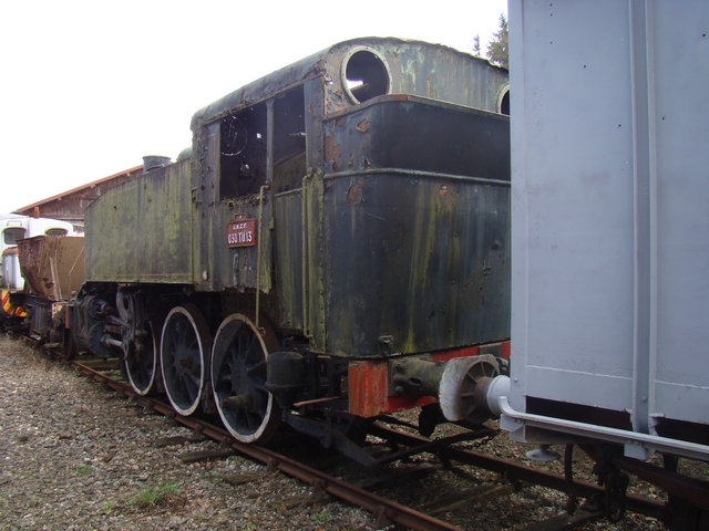 060TU-03.jpg