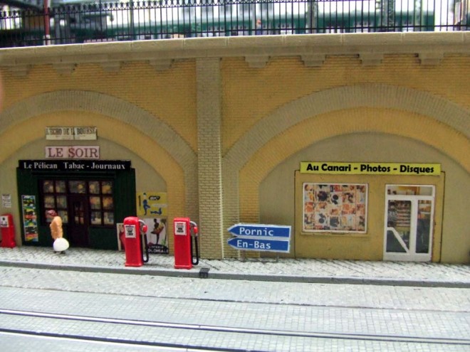 Panneaux 03.JPG