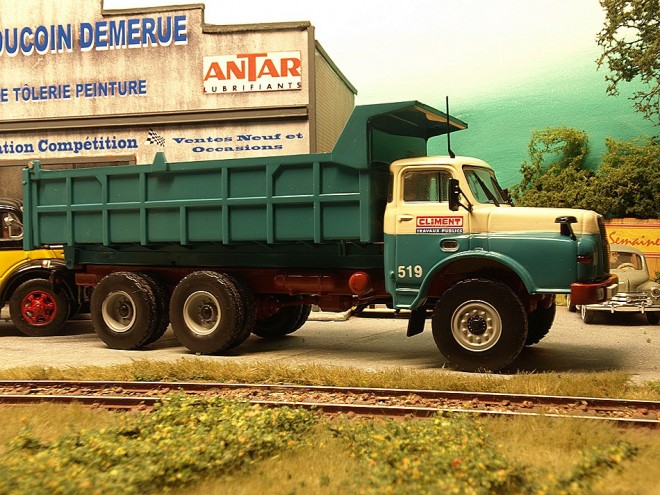 SAVIEM TP 002.JPG