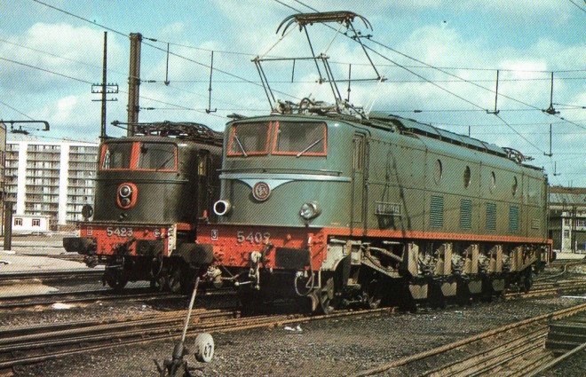2D2 5402 et 5423.jpg