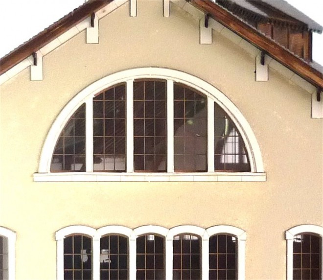 mur latéral rotonde po net.jpg