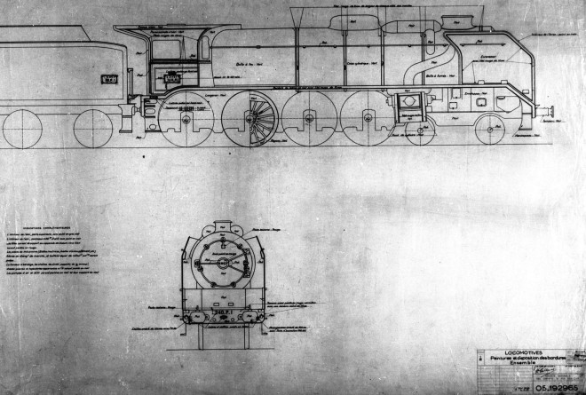DECO 05-192965.jpg