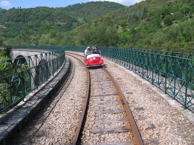 x5 classe 64 Velorail Boucieu 2012-05-19_0024.jpg