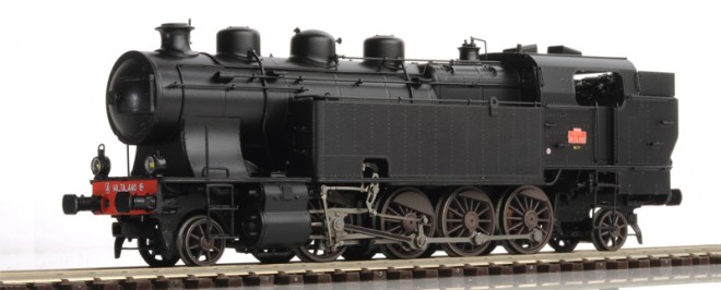 MODELBEX727.jpg