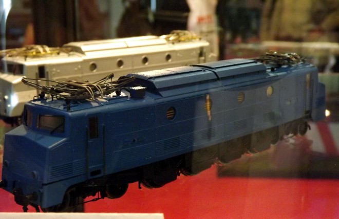 H0-Proto HJ Waterman c.jpg