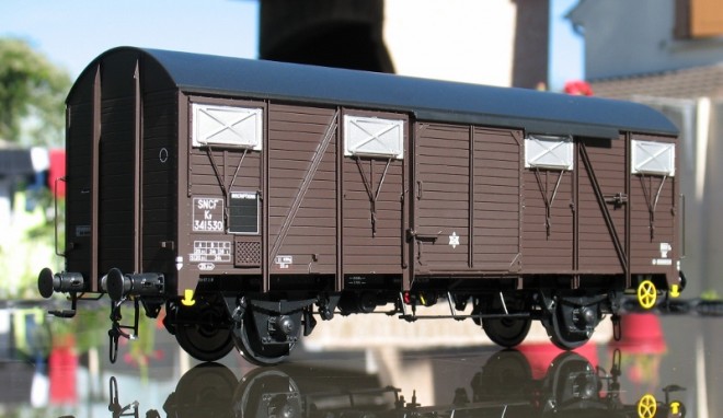 023 (800x463).jpg