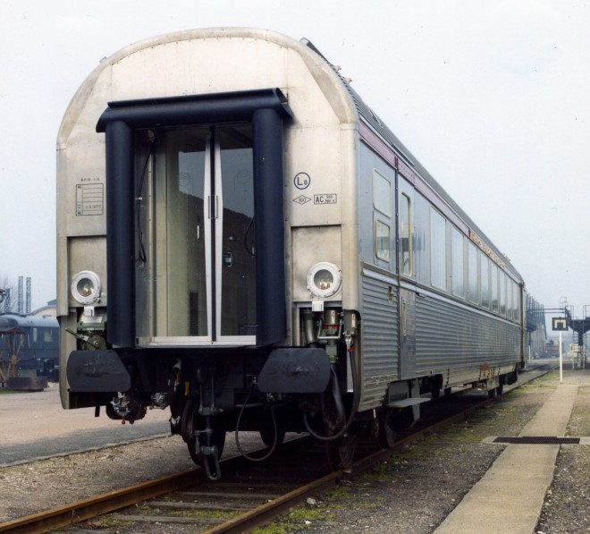 img009.jpg