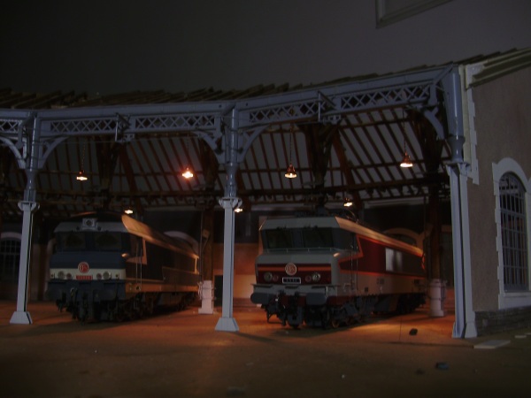 Forum Train 1.jpg